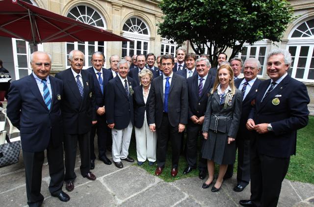 Presidentes de Federaciones y Directivos de la RFEG con el Presidente de la Xunta de Galicia, Sr.D. Alberto Núñez Feijoo